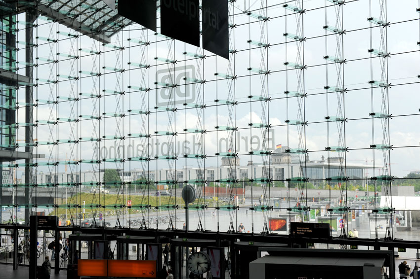 Mikkel Paige Photography | Travel | Europe | Berlin, Germany | Train Station