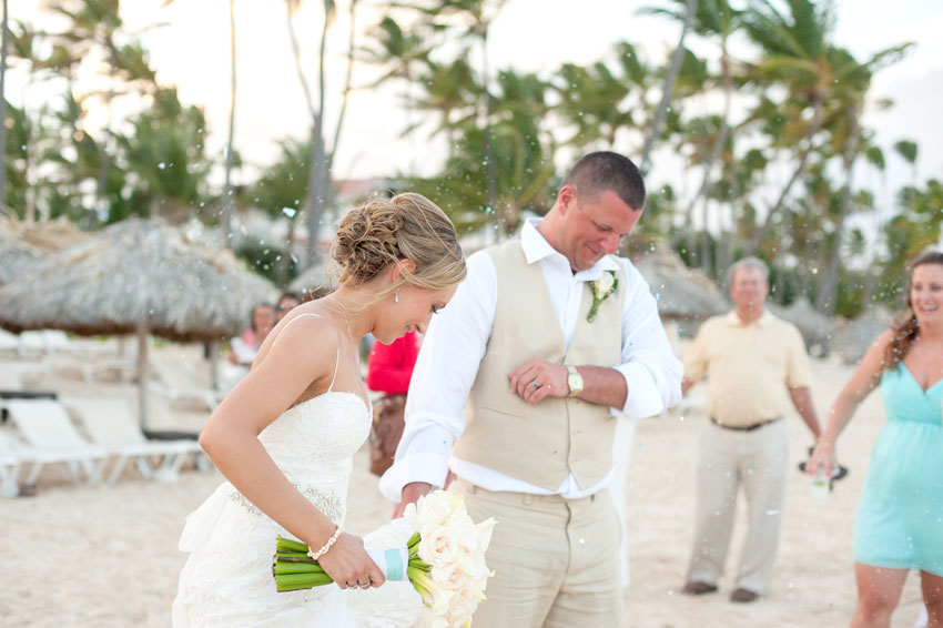 Caribbean Destination Wedding in Punta Cana, Dominican Republic at Larimar Resort. Photos by Mikkel Paige Photography. Confetti celebration! 