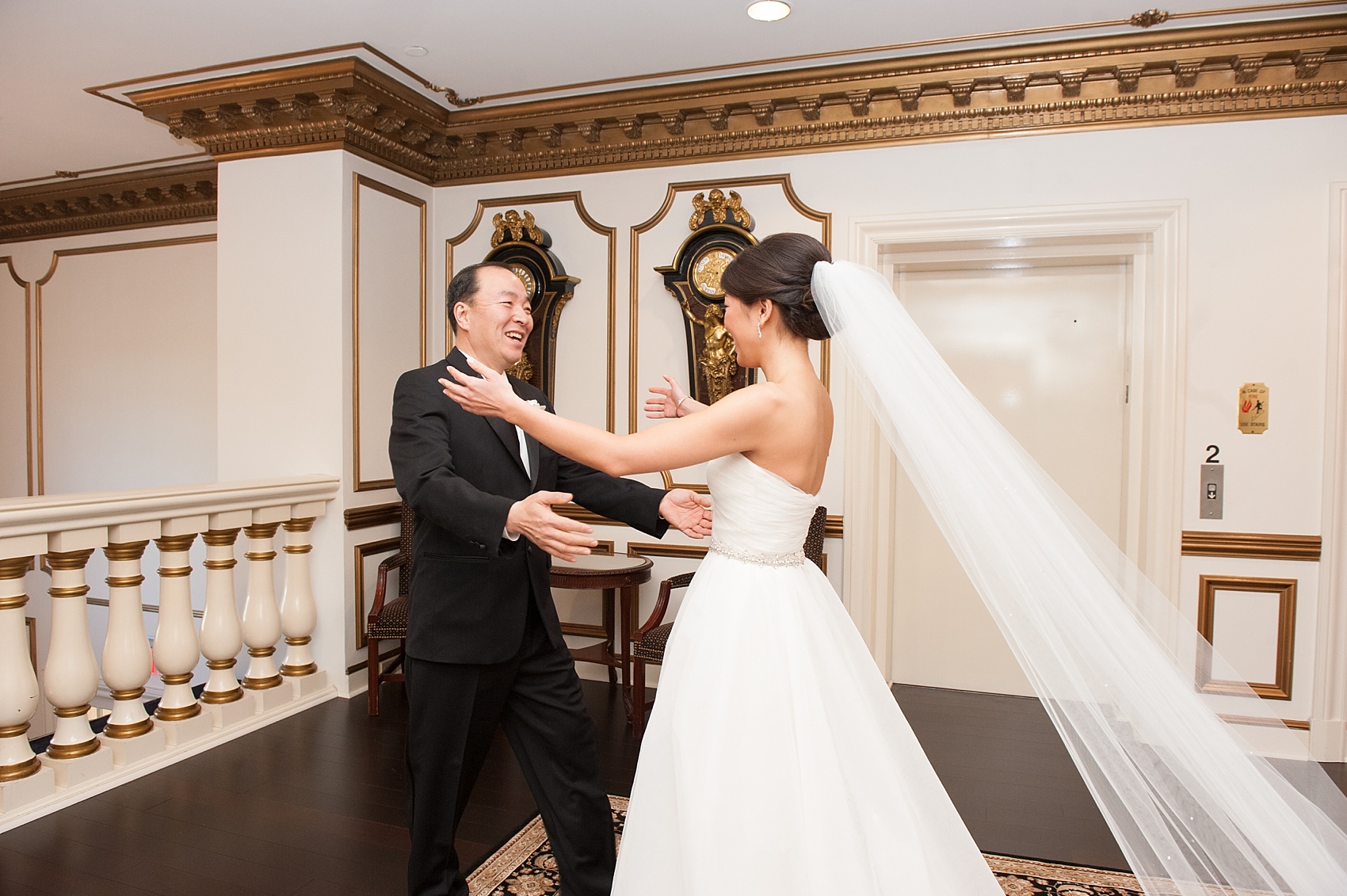 Father of the Bride moments. Images by Mikkel Paige Photographer. #fathersday #fatherofthebride