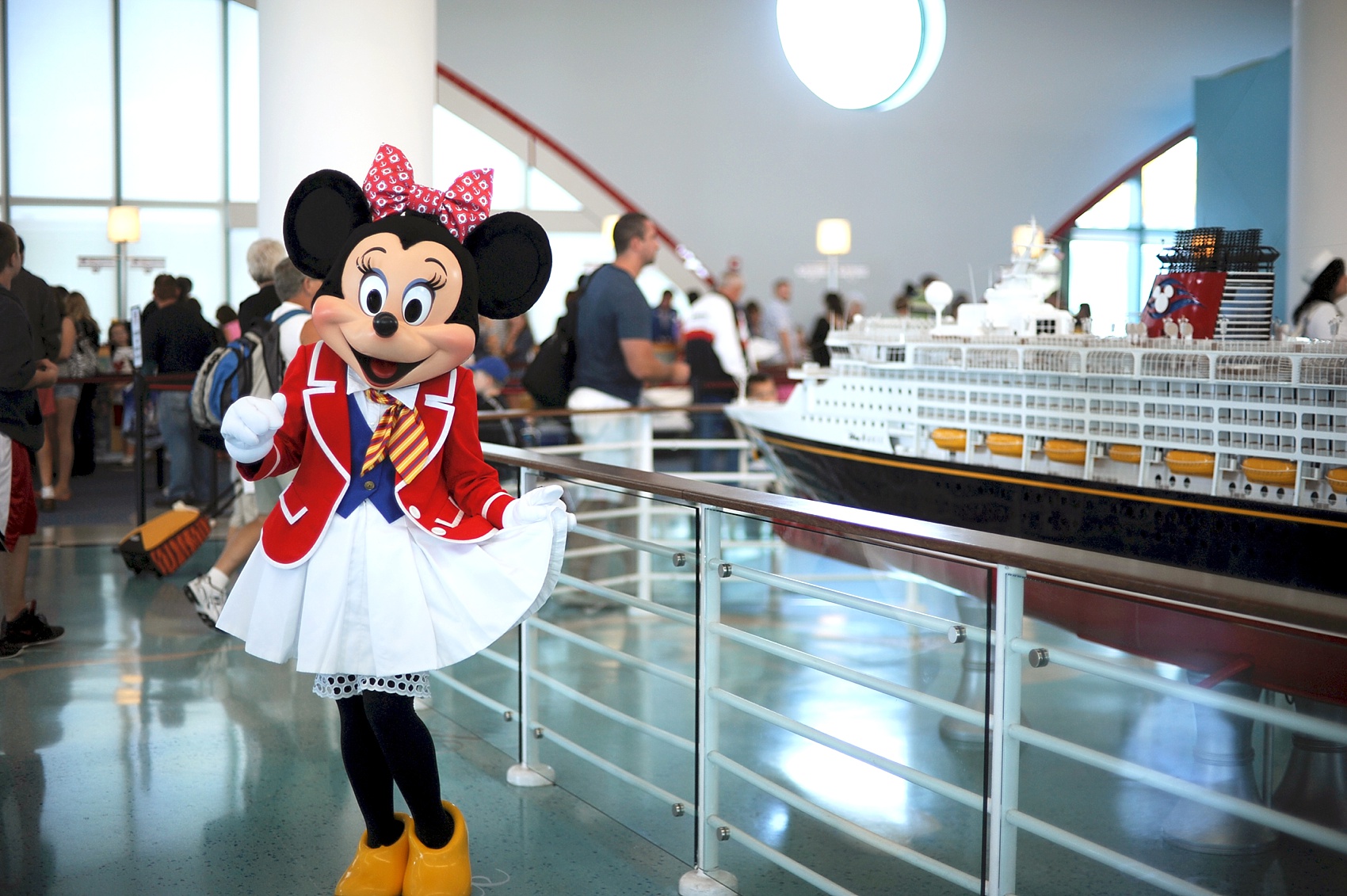 Disney Cruise Line Wedding Photos, images by Disney Photographer, Mikkel Paige Photography.