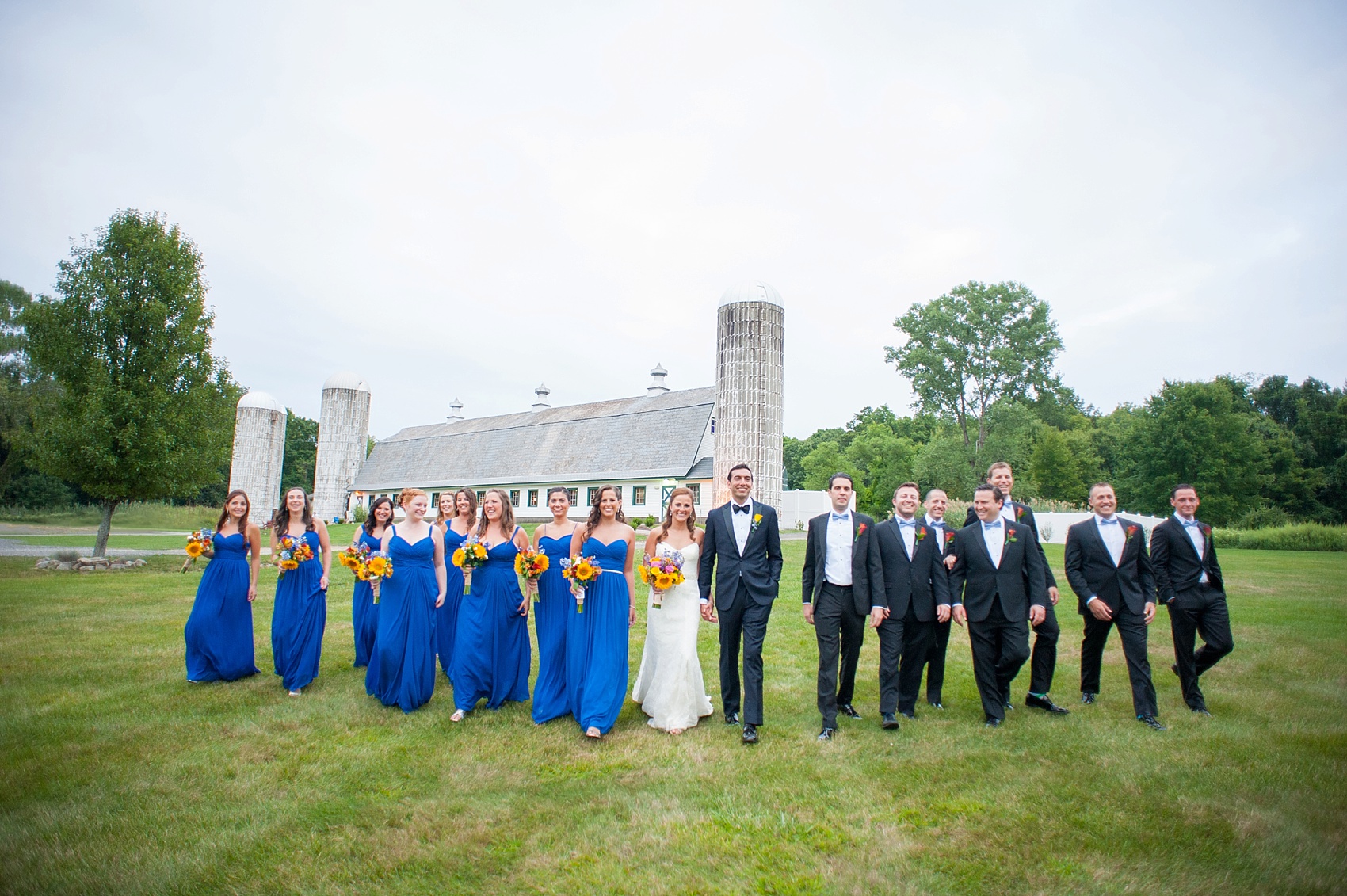 Perona Farms wedding photos barn wedding party photos for a colorful rustic summer celebration. Pictures by New Jersey photographer Mikkel Paige Photography.