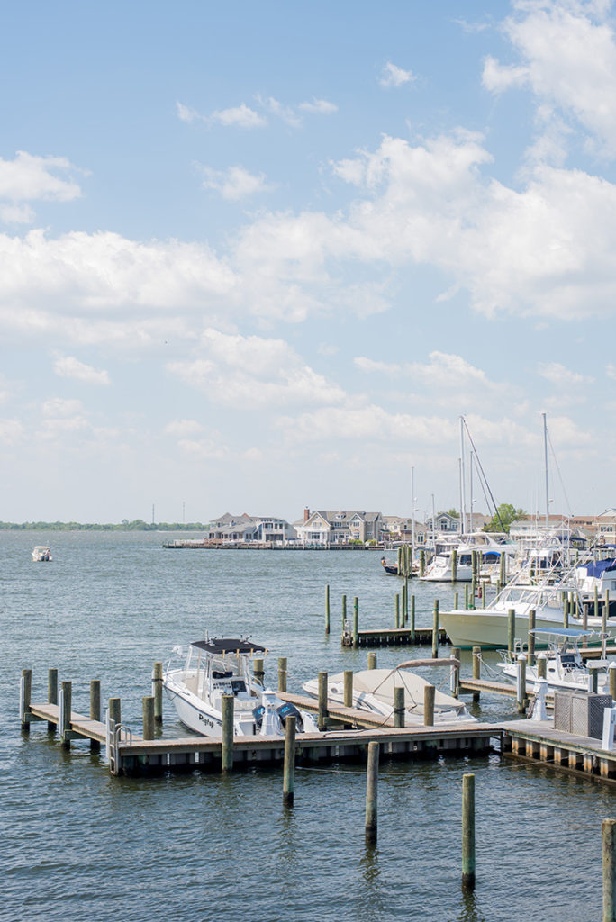 Mikkel Paige Photography engagement photos in Bay Head, NJ. Image of the bay in the beach town.