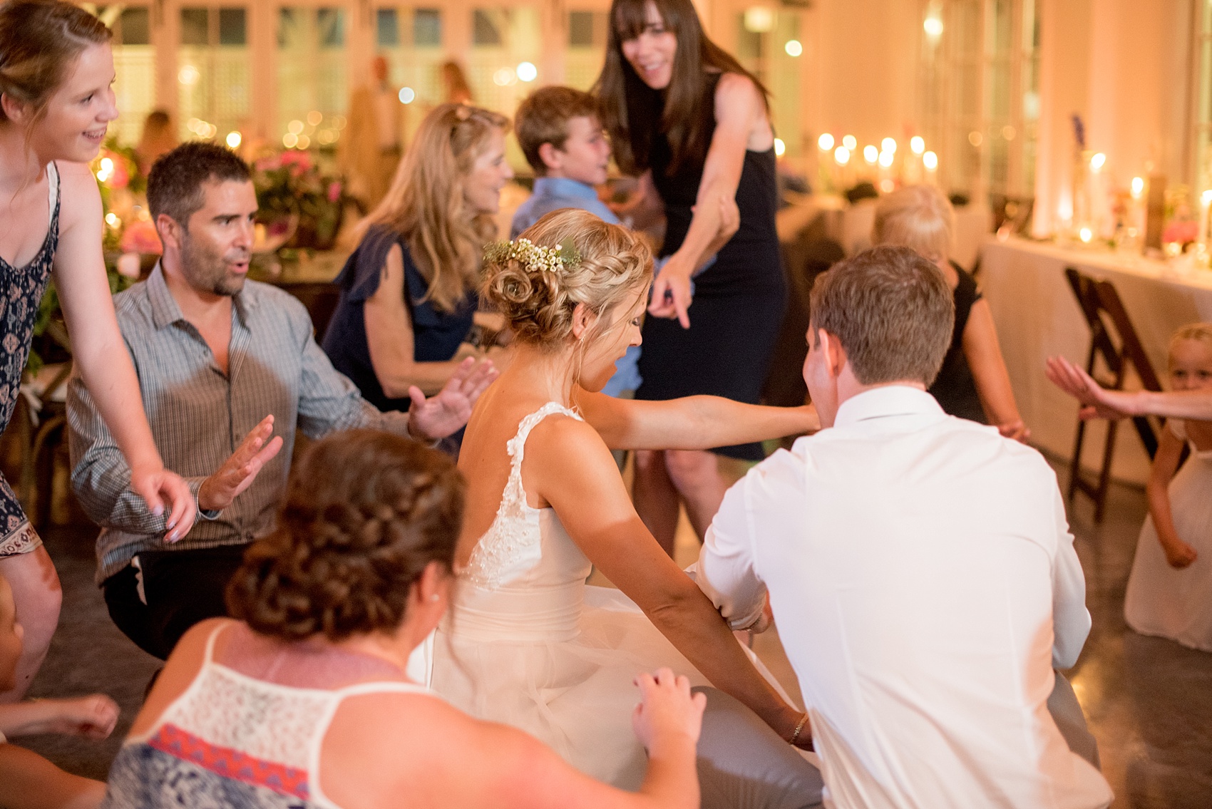 kkel Paige Photography wedding photos at The Merrimon-Wynne House in downtown Raleigh. A picture of the carriage house reception.