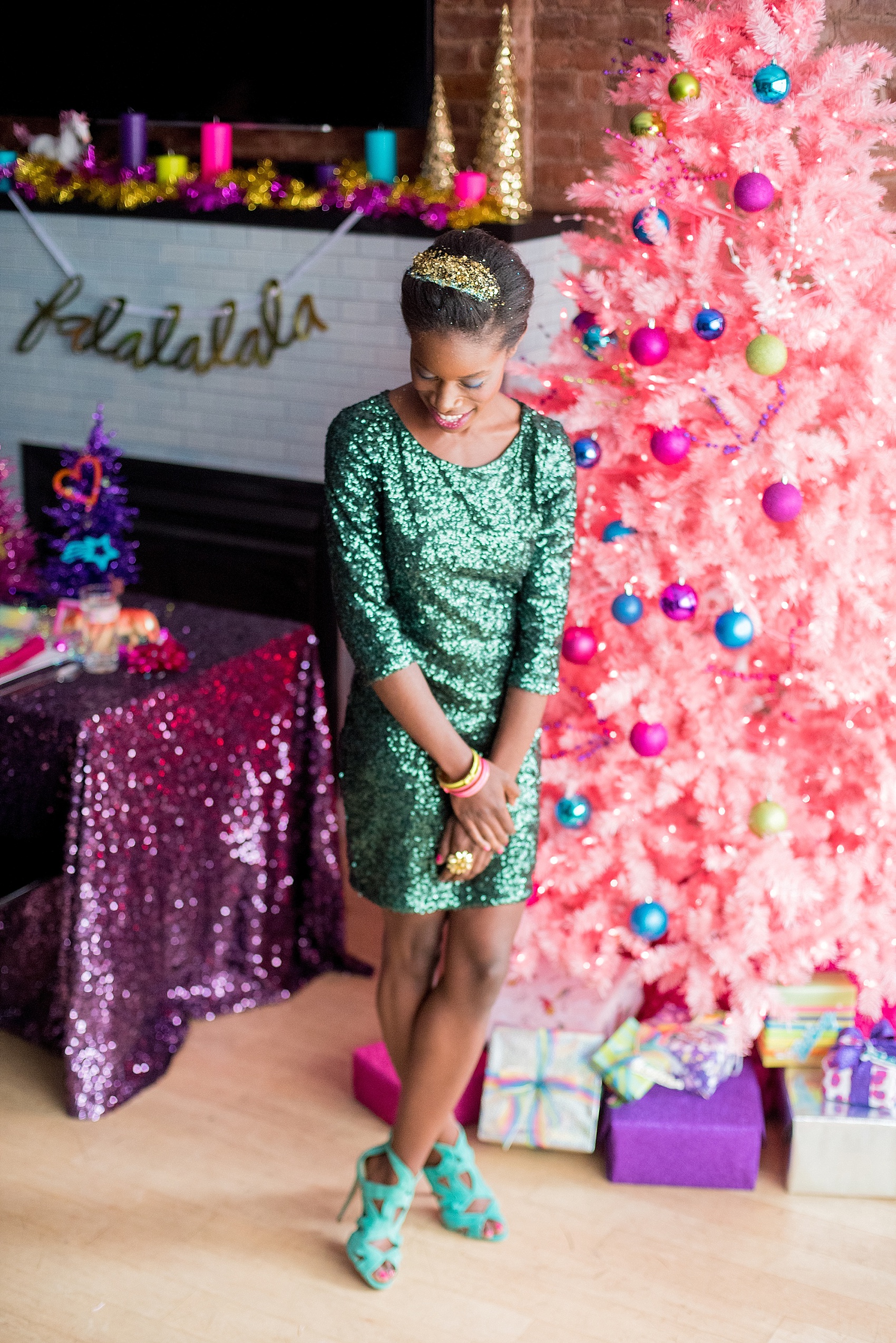 mikkelpaige-colorful_unique-holiday_party-ideas-lisa_frank_0025