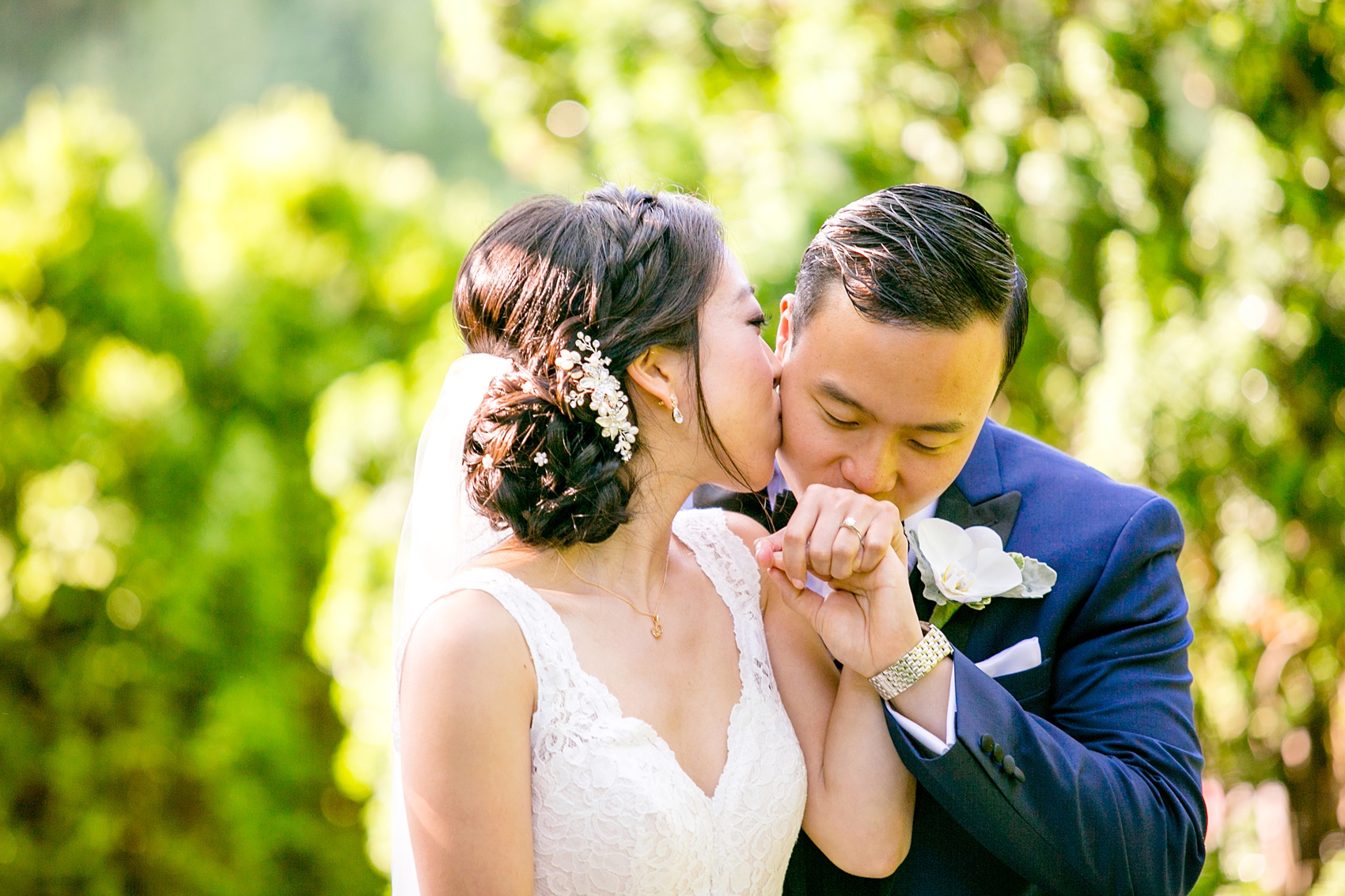 Mikkel Paige Photography pictures of a Westbury Manor wedding on Long Island. Photo of the bride and groom.