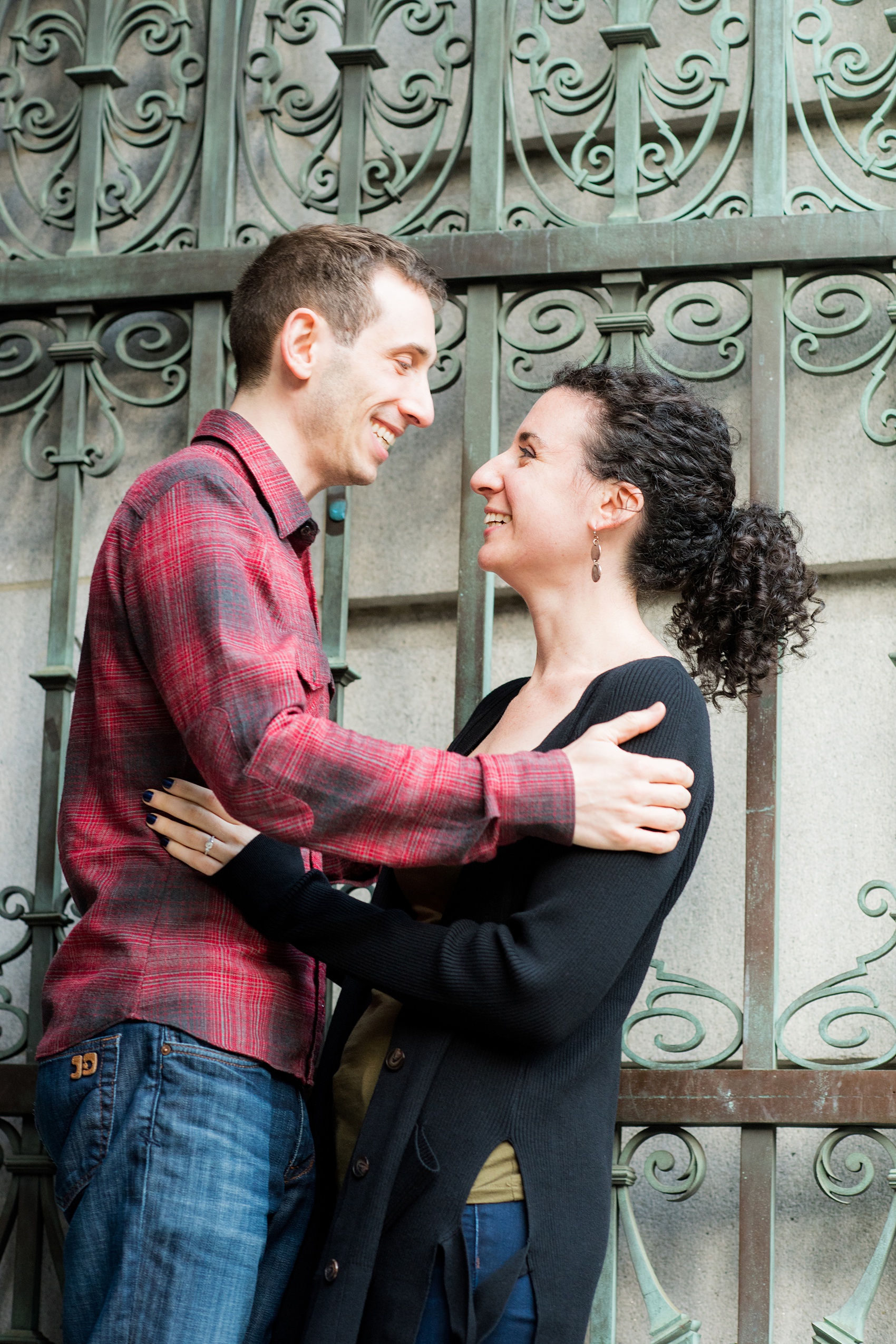 Mikkel Paige Photography engagement photos in lower manhattan near City Hall and the Brooklyn Bridge.