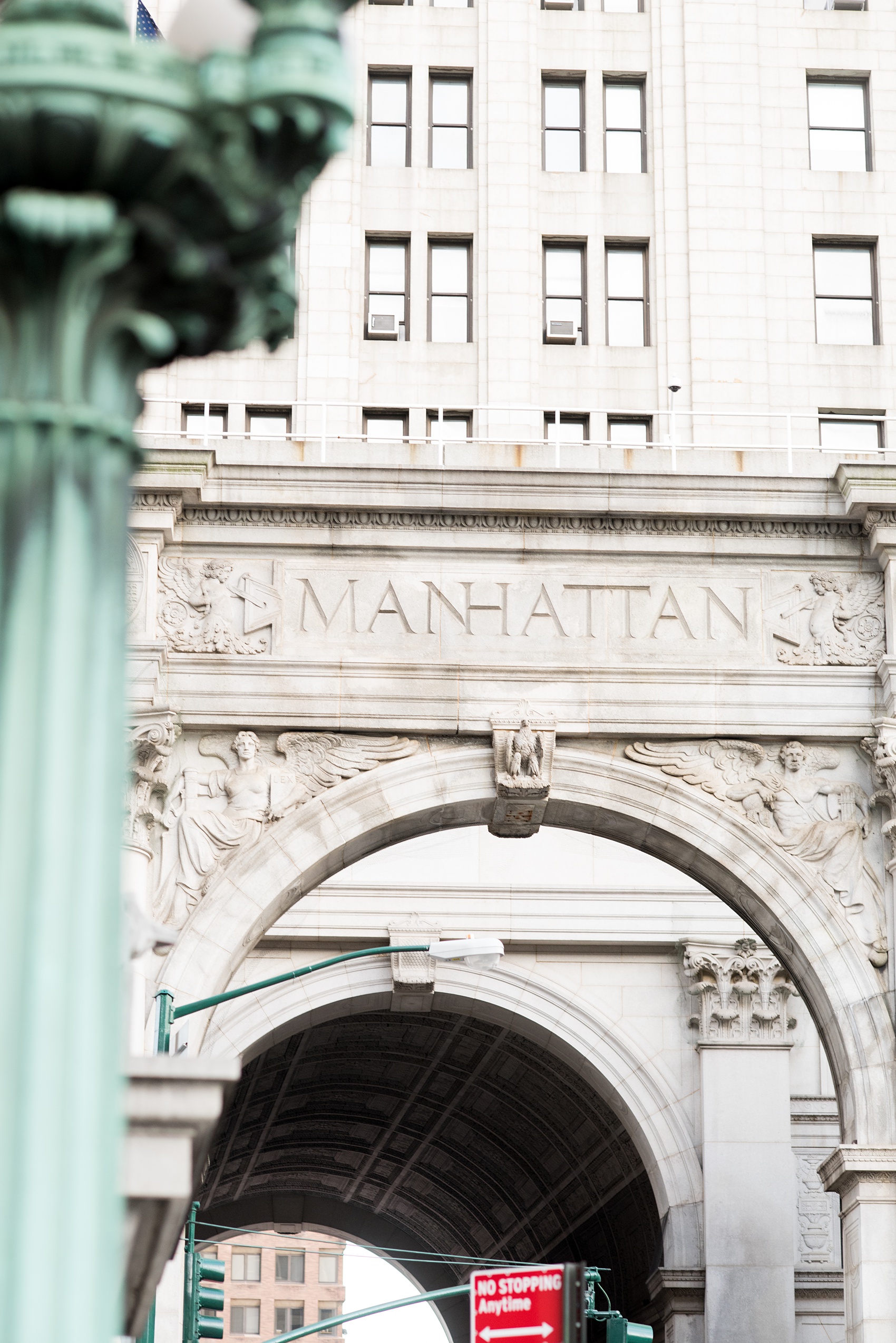 Mikkel Paige Photography engagement photos in lower manhattan near City Hall and the Brooklyn Bridge.