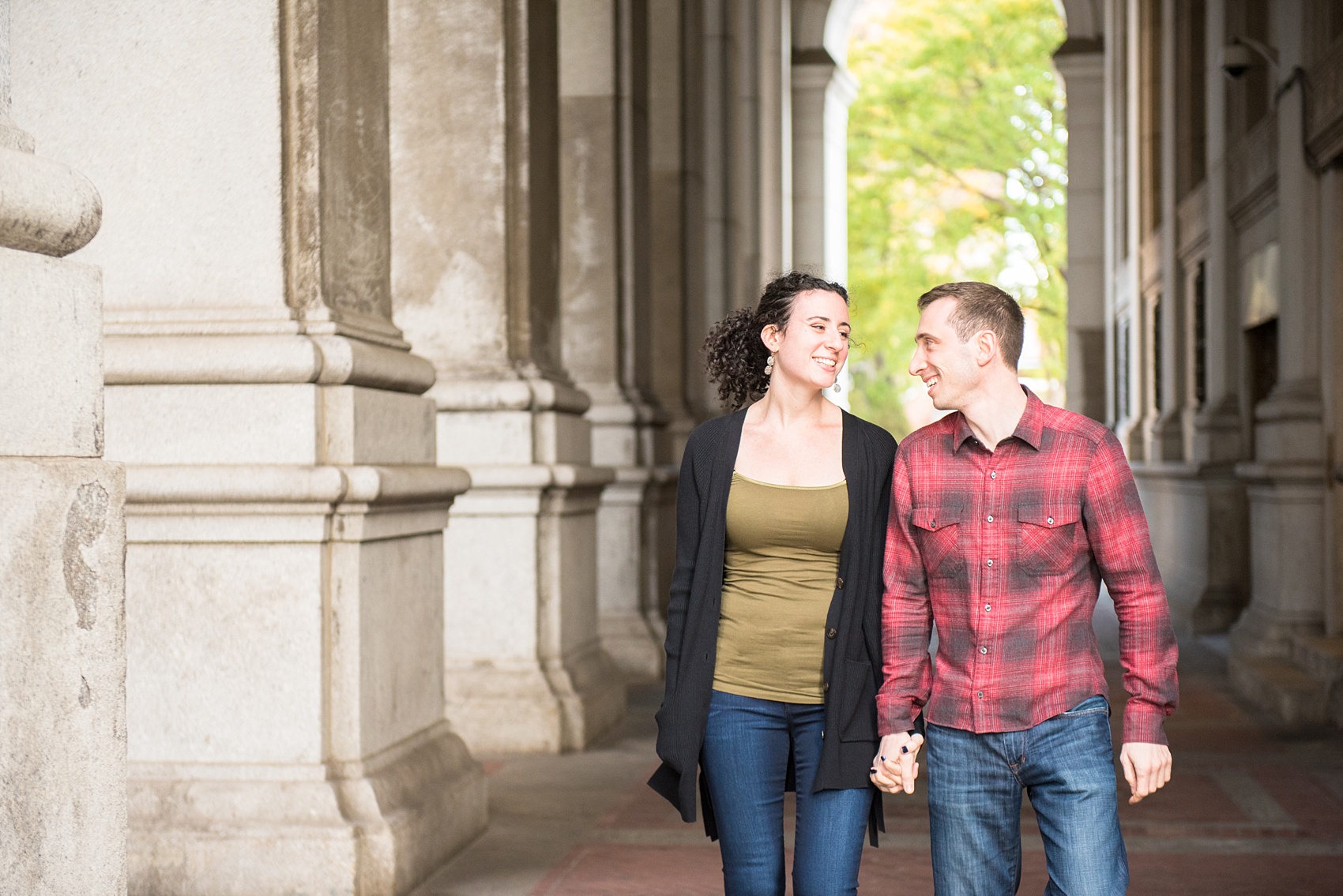 Mikkel Paige Photography engagement photos in lower manhattan near City Hall and the Brooklyn Bridge.