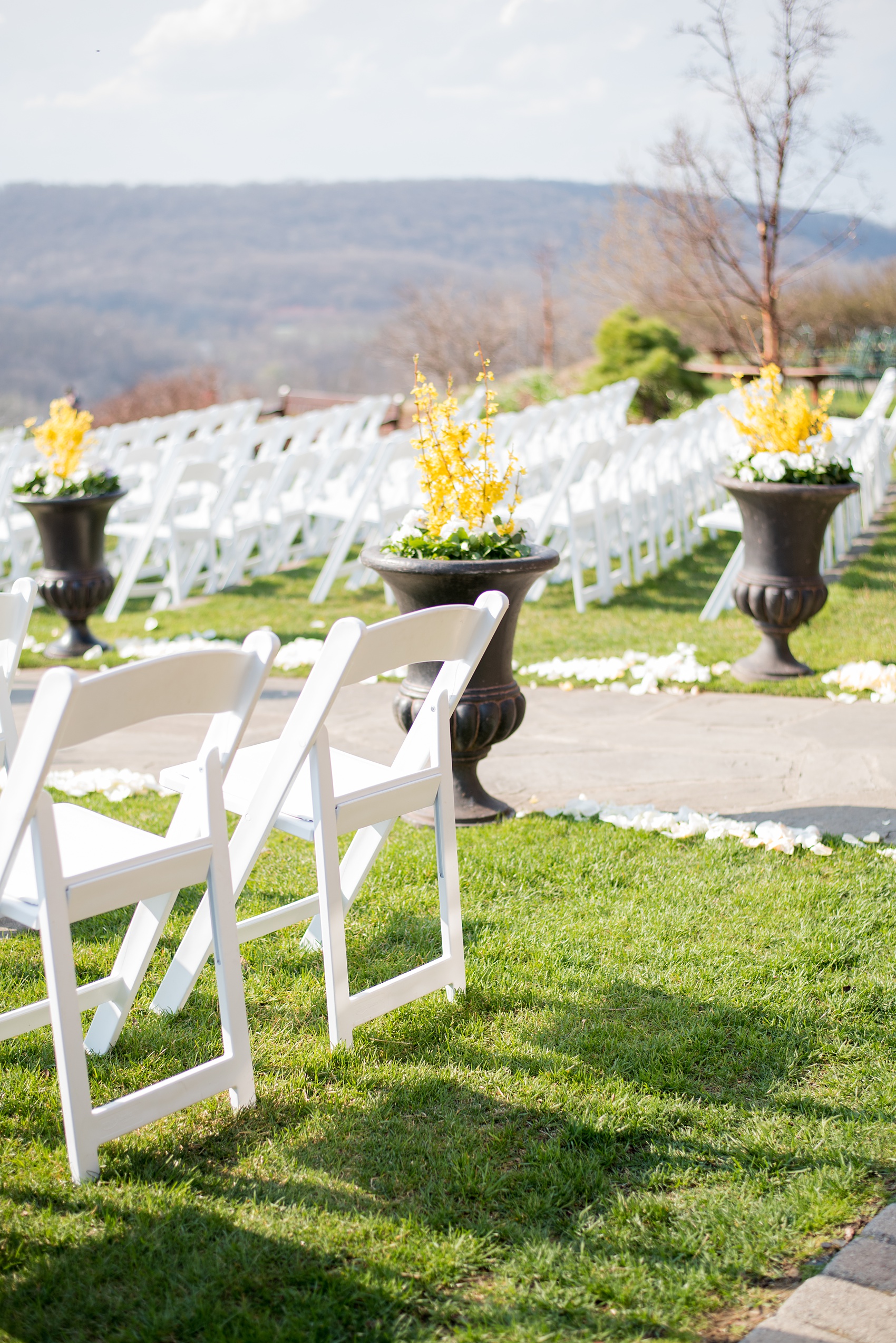 Crystal Springs Resort wedding photos in New Jersey, with photographer Mikkel Paige Photography. The couple’s spring wedding had an outdoor ceremony with photos at this rustic, woodsy venue showing their blue and pink palette decor from getting ready to their reception. Click through to see their complete wedding recap! #NewJerseywedding #MikkelPaige #NJweddingphotographer #NJphotographer #springwedding #pinkandblue #outdoorceremony