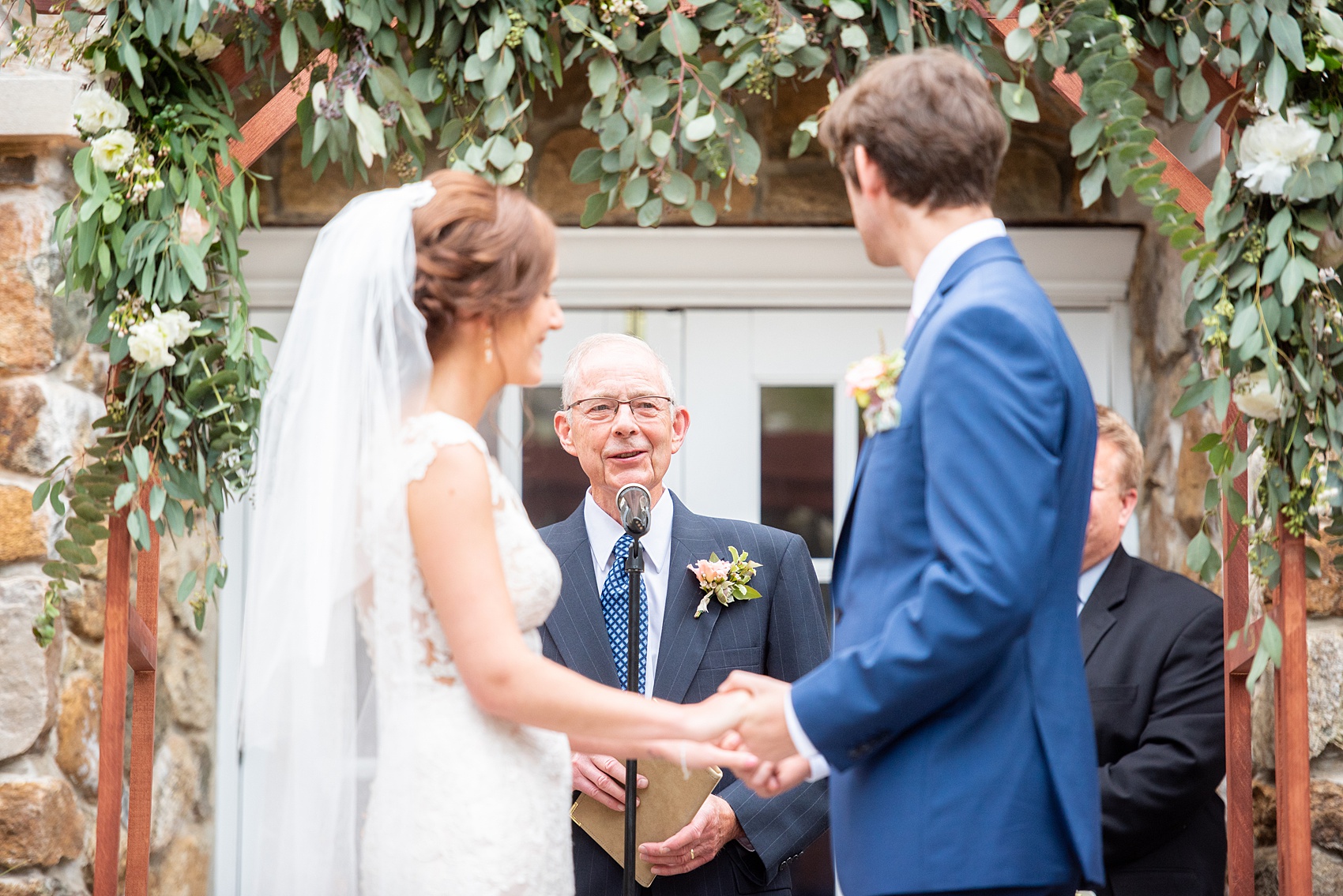 A summer wedding at Olde Mill Inn, NJ. Photos by Mikkel Paige Photography for an event with light pink and blue details. This New Jersey venue is a great option for something not too far from NYC. The couple had their ceremony in the interior courtyard. Click through for their complete wedding recap! #OldeMillInn #NJwedding #NJweddingphotographer #mikkelpaige #NewJerseyWeddingVenue #NewJerseyWedding #CrossEstateGardens 