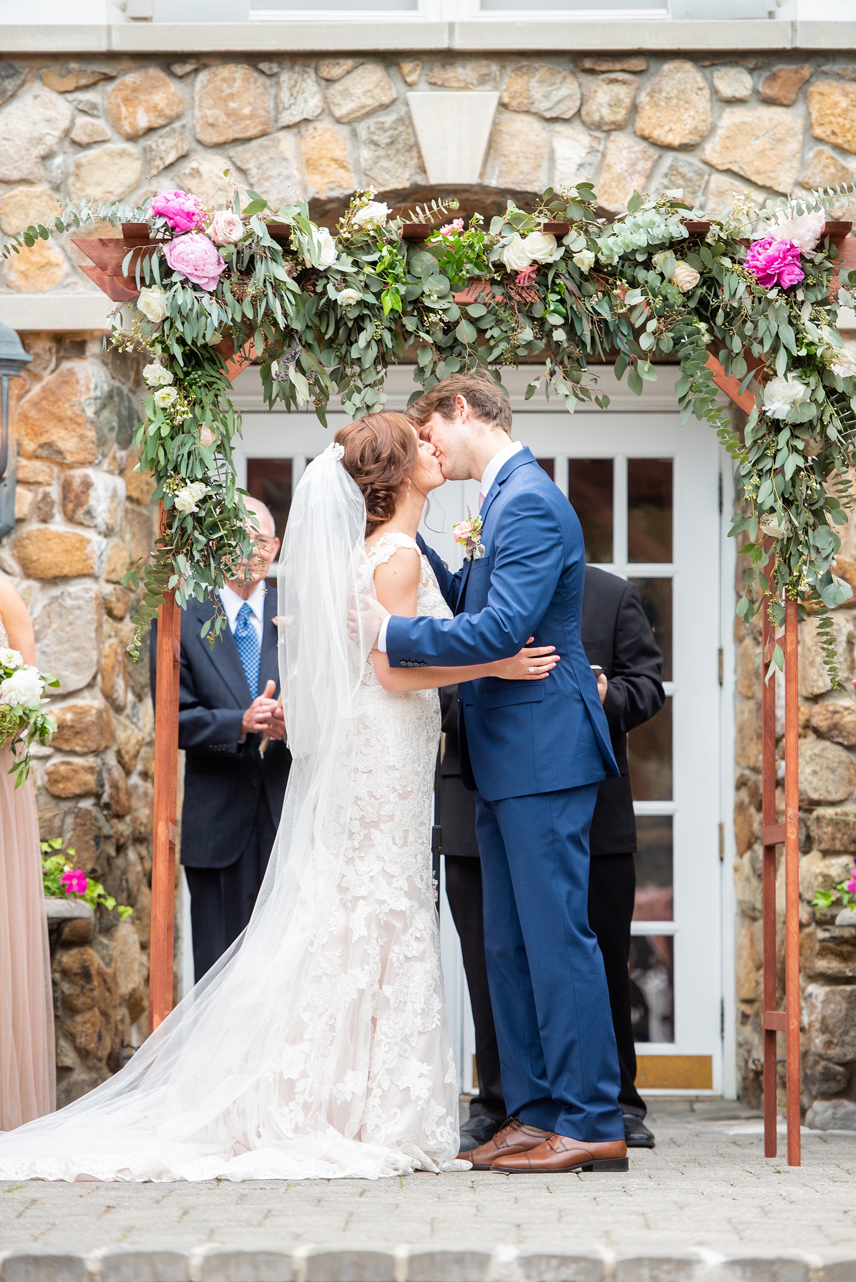 A summer wedding at Olde Mill Inn, NJ. Photos by Mikkel Paige Photography for an event with light pink and blue details. This New Jersey venue is a great option for something not too far from NYC. The couple had their ceremony in the interior courtyard. Click through for their complete wedding recap! #OldeMillInn #NJwedding #NJweddingphotographer #mikkelpaige #NewJerseyWeddingVenue #NewJerseyWedding #CrossEstateGardens 