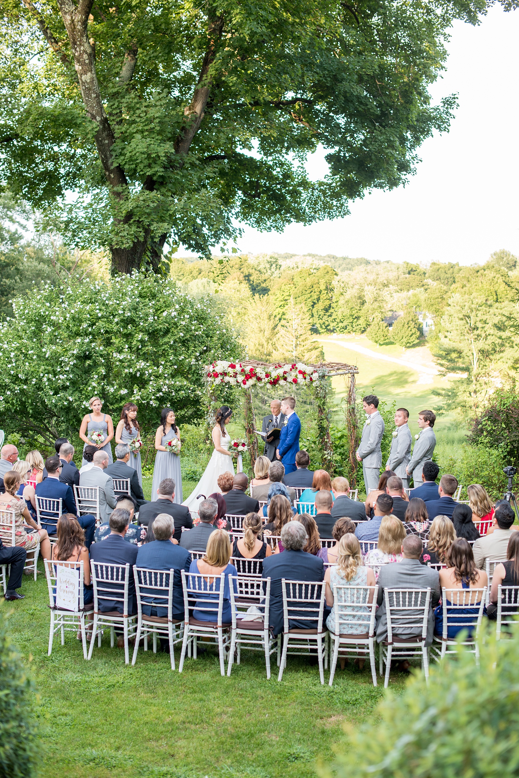 Wedding photos at Crabtree's Kittle House in Chappaqua, New York by Mikkel Paige Photography. This venue in Westchester county is a beautiful location for an outdoor summer wedding. Click through for more inspiration from their day! #mikkelpaige #CrabtreesKittleHouse #WestchesterWeddingVenues #WestchesterWedding #summerwedding #weddingceremony #outdoorceremony