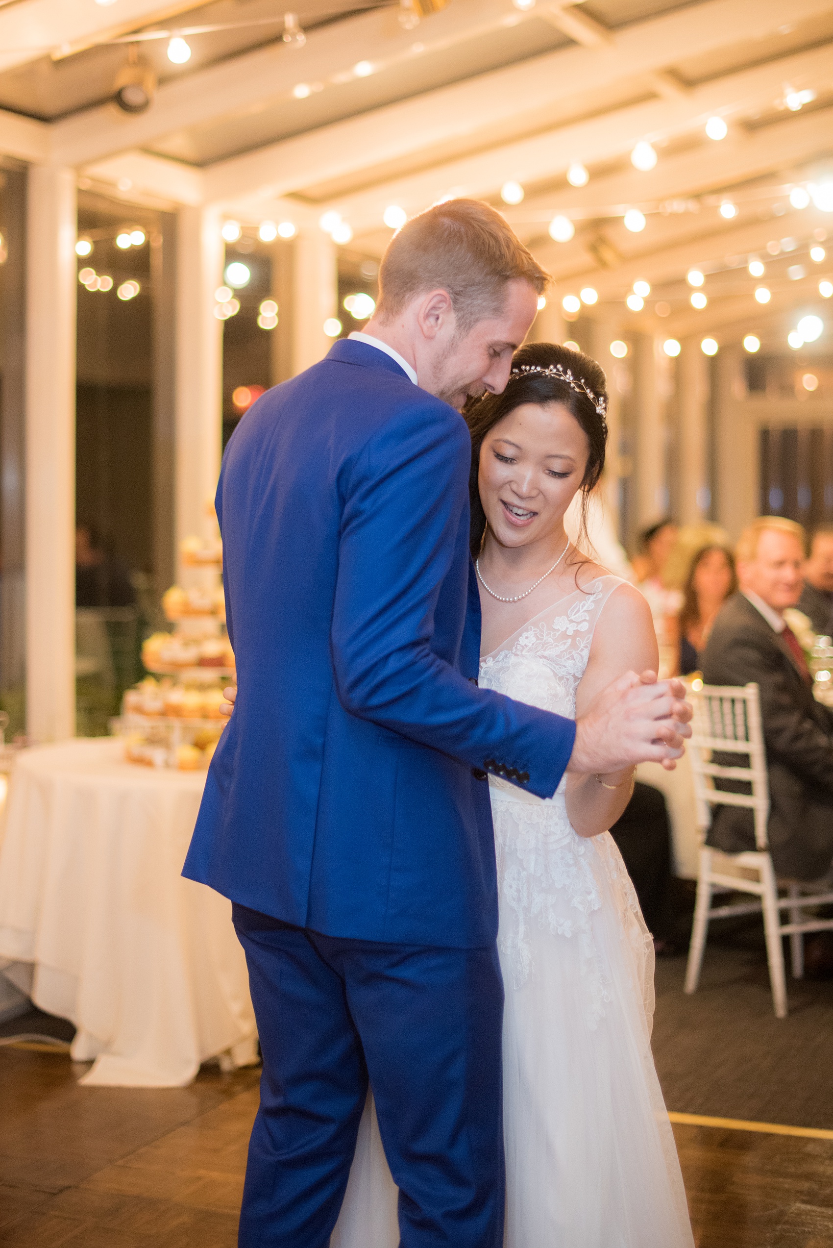 Wedding photos at Crabtree's Kittle House in Chappaqua, New York by Mikkel Paige Photography. The indoor reception was in a historic home close to NYC in Westchester county. The bride and groom danced their first dance to "My Girl," by the Temptations. Click through for more reception inspiration from this summer wedding! #mikkelpaige #CrabtreesKittleHouse #WestchesterWeddingVenues #WestchesterWedding #summerwedding #firstdance #MyGirl