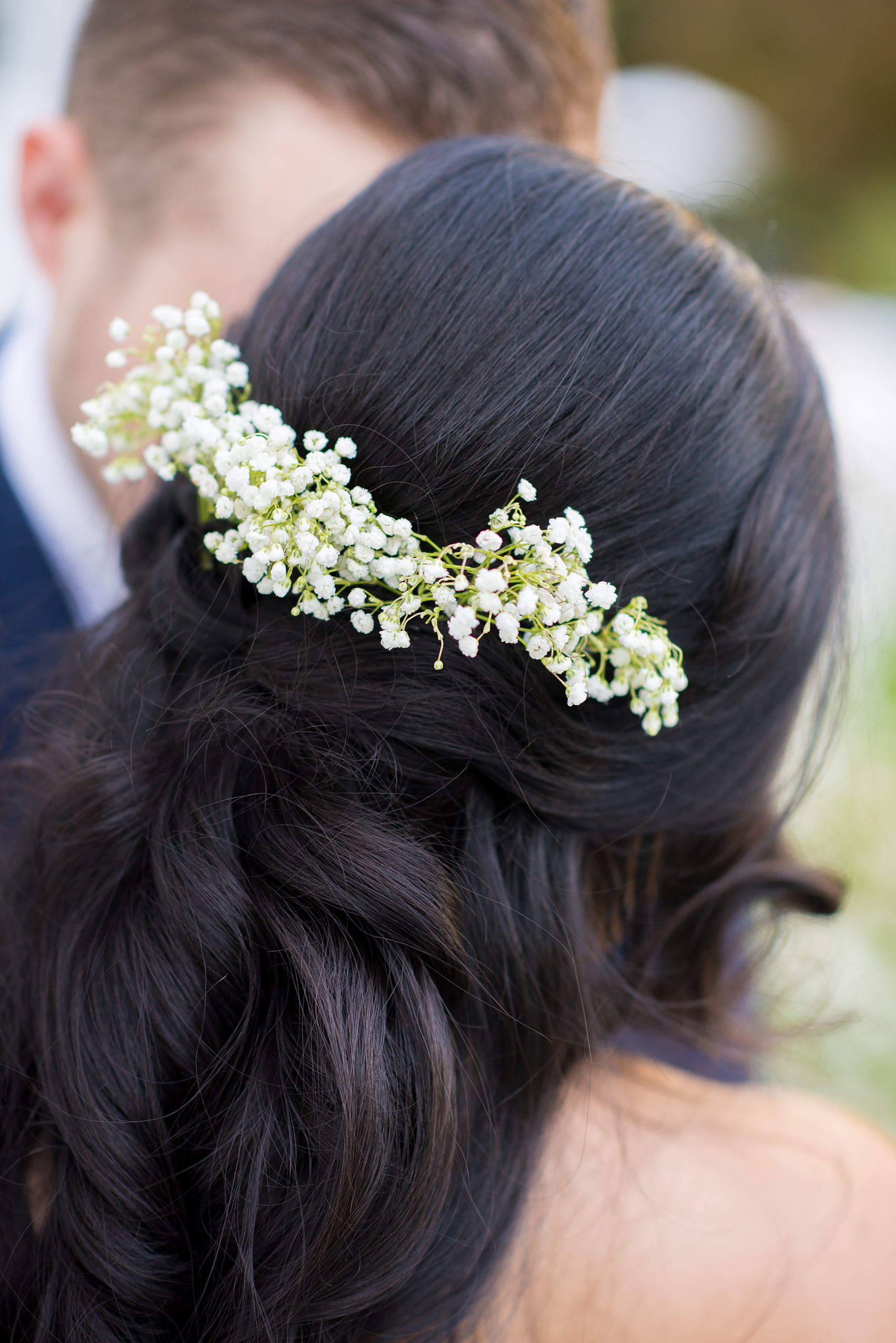 Fall wedding photos at Crabtree's Kittle House in Chappaqua, New York by Mikkel Paige Photography. This venue in Westchester county was the perfect place with a country vibe to capture the bride’s portraits. She had timeless style and wore a strapless lace & tulle dress and wore baby’s breath in her half-up do hair. Click through for more pictures & ideas from her day! #mikkelpaige #CrabtreesKittleHouse #WestchesterWeddingVenues #WestchesterWedding #SeptemberWedding #bride #NYwedding #AsianBride