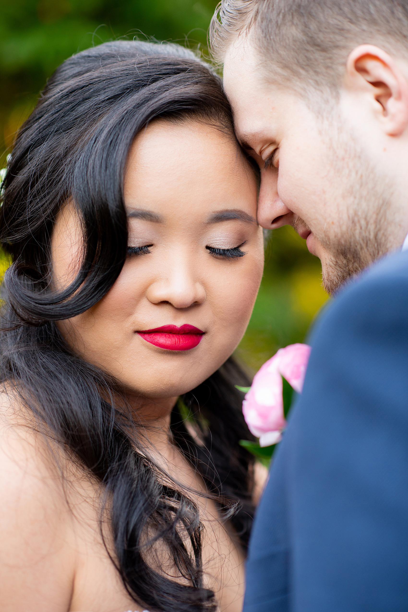 Fall wedding photos at Crabtree's Kittle House in Chappaqua, New York by Mikkel Paige Photography. This venue in Westchester county was the perfect place with a country vibe to capture the bride and groom photos. The bride had timeless style with her strapless lace and tulle dress and the groom wore a custom navy blue suit. Click through for more pictures and ideas from their day! #mikkelpaige #CrabtreesKittleHouse #WestchesterWeddingVenues #WestchesterWedding #SeptemberWedding #brideandgroom #NYwedding