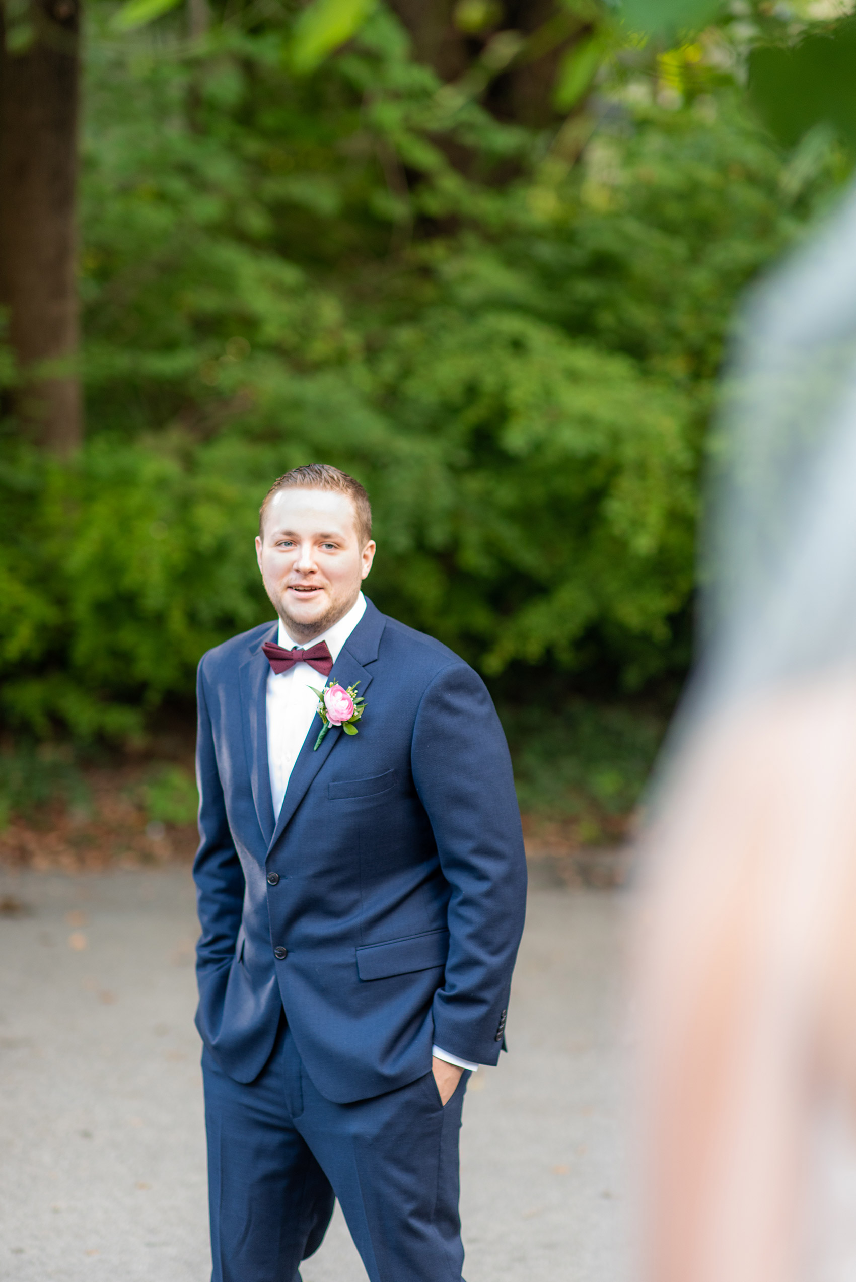 Fall wedding photos at Crabtree's Kittle House in Chappaqua, New York by Mikkel Paige Photography. This venue in Westchester county was the perfect place with a country vibe to capture the bride and groom photos. The bride had timeless style with her strapless lace and tulle dress and the groom wore a custom navy blue suit. Click through for more pictures and ideas from their day! #mikkelpaige #CrabtreesKittleHouse #WestchesterWeddingVenues #WestchesterWedding #SeptemberWedding #brideandgroom