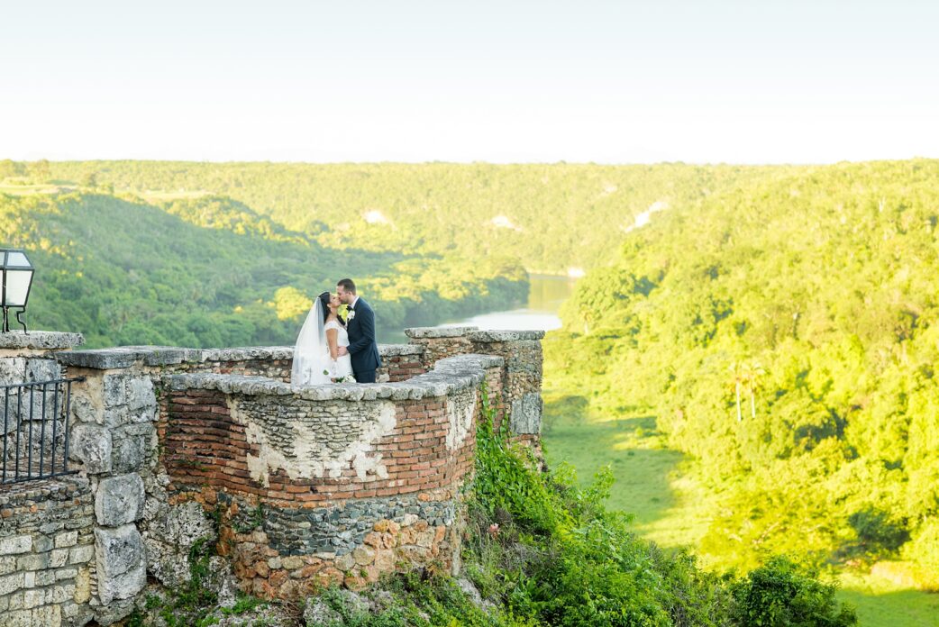 Planning a destination wedding? La Romana is 1 hour from Punta Cana and home to an incredible, all inclusive resort with a beautiful beach and mountains view in the Dominican Republic. It’s a great location, which these pictures of the bride and groom by Mikkel Paige Photography prove again and again! It also doubles as a vacation and honeymoon spot. Click through for more Casa de Campo wedding photography and ideas! Coordination by @theeventeur #mikkelpaige #brideandgroom #destinationwedding