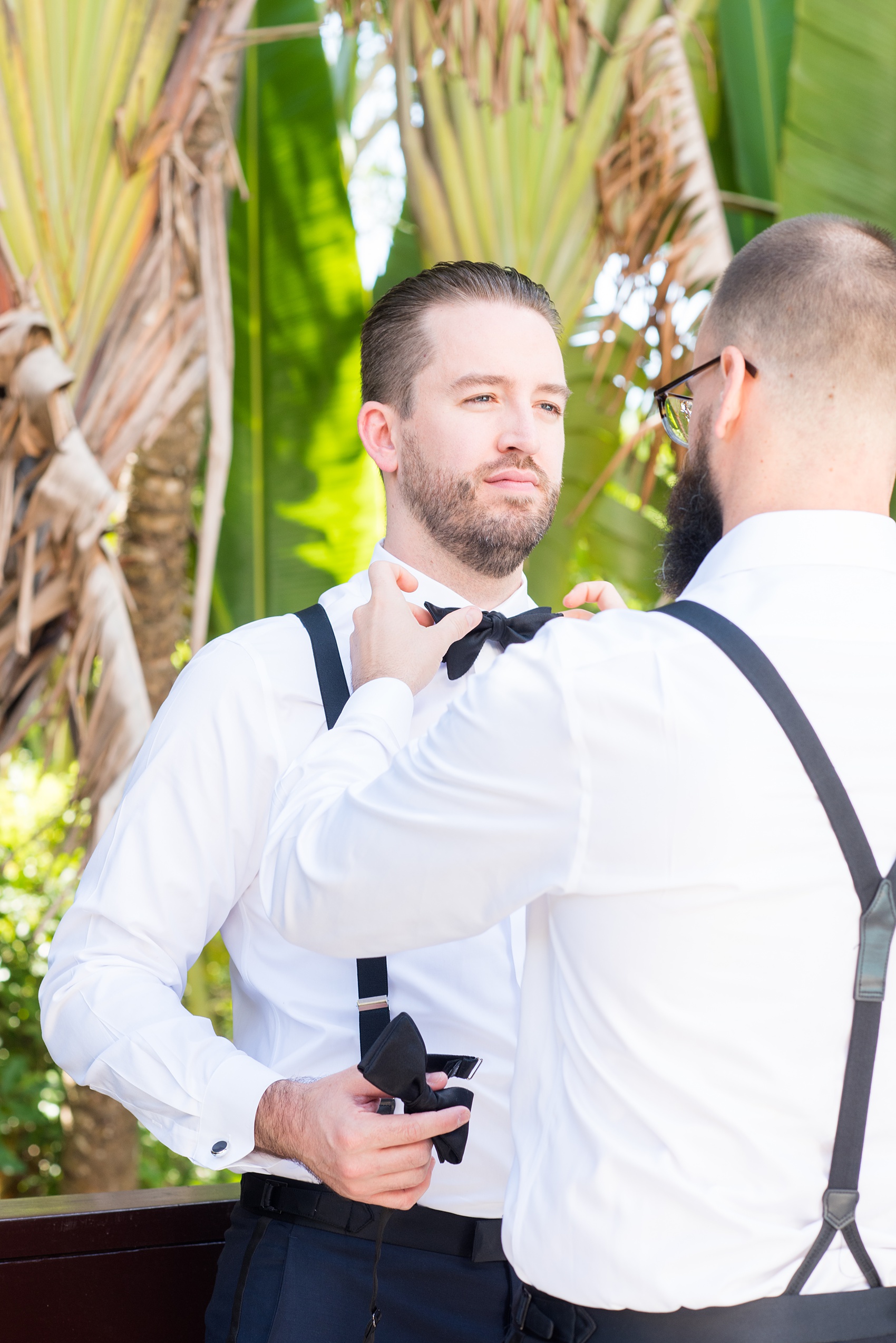 La Romana is an hour from Punta Cana and home to an incredible, all inclusive resort with beautiful Minitas beach and mountain view in the Dominican Republic. It’s a great location for a destination wedding, which these pictures of the groomsmen getting ready with the groom, by Mikkel Paige Photography, prove! Click through for more Casa de Campo wedding photography and ideas! Planning by @theeventeur. #GettingReady #destinationwedding #mikkelpaige #groomsmen #groom