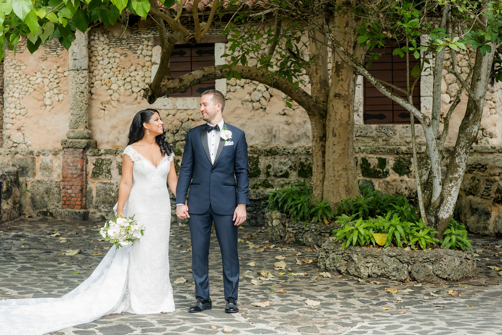 Planning a destination wedding? La Romana is 1 hour from Punta Cana and home to an incredible, all inclusive resort with a beautiful beach and mountains view in the Dominican Republic. It’s a great location, which these pictures of the bride and groom by Mikkel Paige Photography prove again and again! It also doubles as a vacation and honeymoon spot. Click through for more Casa de Campo wedding photography and ideas! Coordination by @theeventeur #mikkelpaige #brideandgroom #destinationwedding