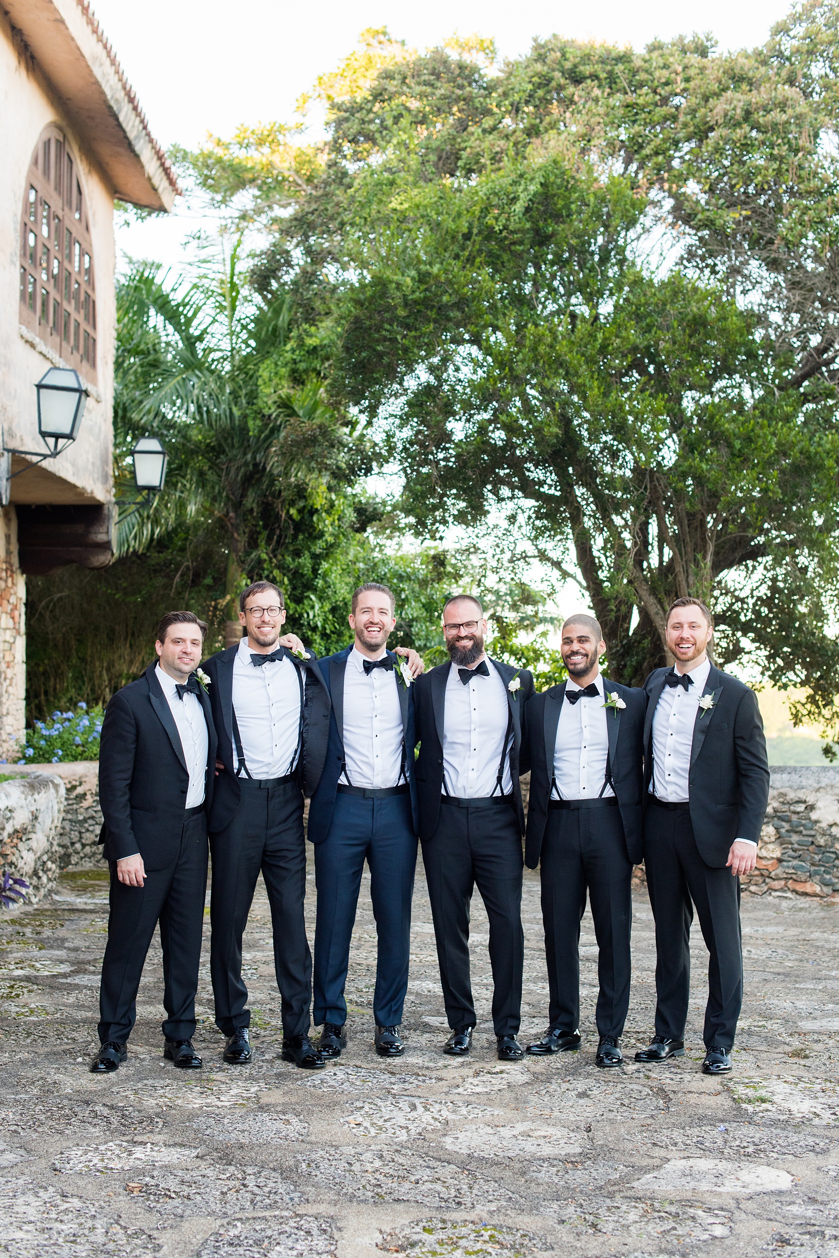 If you’re planning a destination wedding Casa de Campo in the Dominican Republic is a great location. It’s in La Romana, an hour from Punta Cana, and is an all inclusive resort with tropical Minitas beach and mountains view. It’s a beautiful venue, which these pictures by Mikkel Paige Photography prove. Click through for more bridesmaids, groomsmen and wedding party ideas! Coordination by @theeventeur, makeup by NYC Beauty Clique. #mikkelpaige #weddingparty #navybluewedding