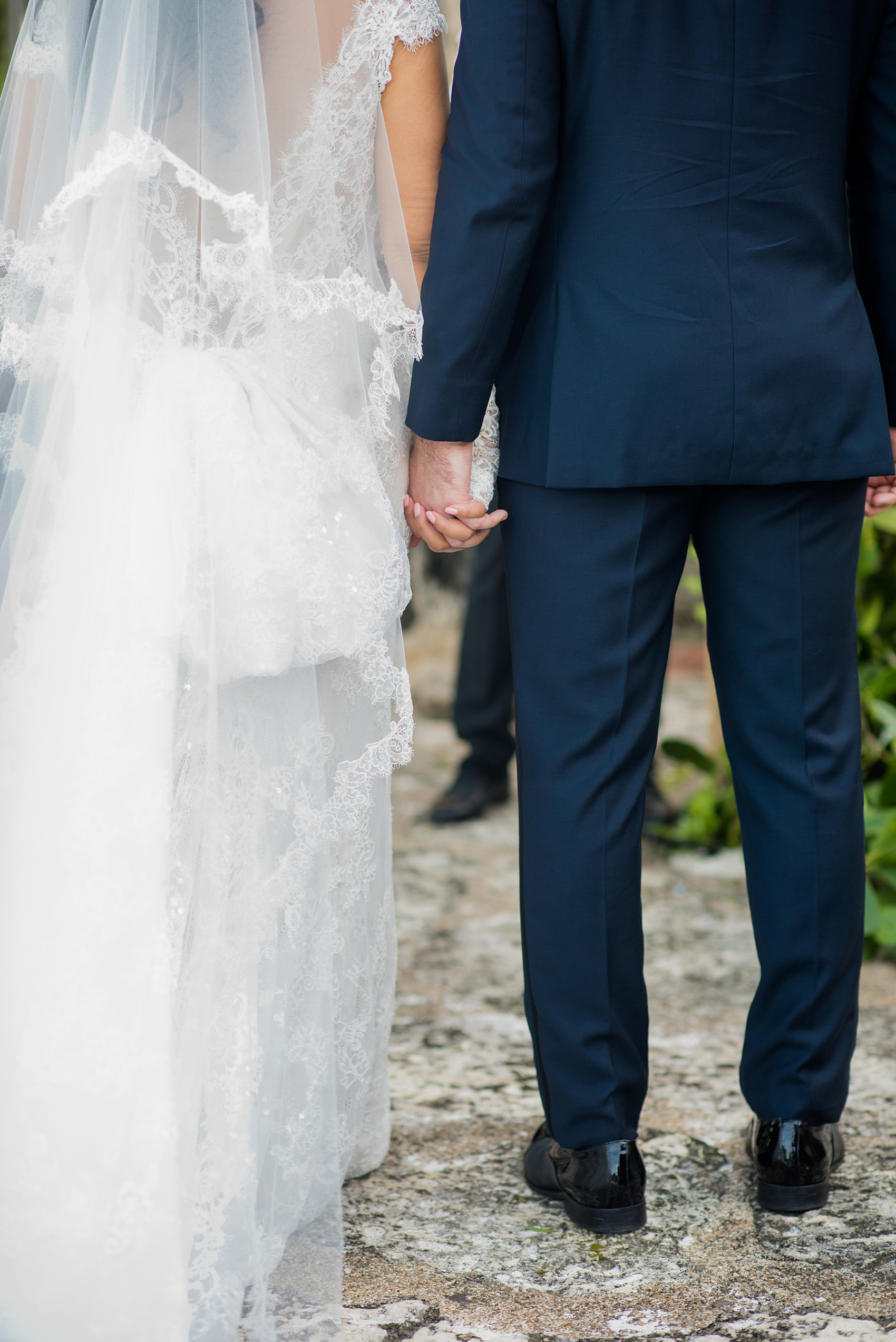 La Romana is an hour from Punta Cana and home to an incredible, all inclusive resort with beautiful Minitas beach and mountain view in the Dominican Republic. It’s a great location for a destination wedding, which these pictures of the outdoor ceremony, by Mikkel Paige Photography, prove. Click through for more Casa de Campo wedding photography and ideas! Planning by @theeventeur. #GettingReady #destinationwedding #mikkelpaige #outdoorceremony #brideandgroom