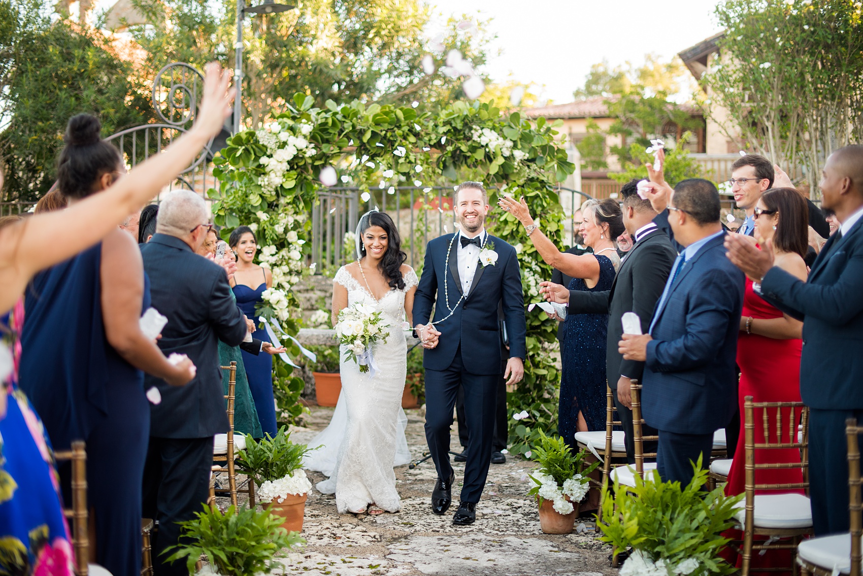 La Romana is an hour from Punta Cana and home to an incredible, all inclusive resort with beautiful Minitas beach and mountain view in the Dominican Republic. It’s a great location for a destination wedding, which these pictures of the outdoor ceremony, by Mikkel Paige Photography, prove. Click through for more Casa de Campo wedding photography and ideas! Planning by @theeventeur. #GettingReady #destinationwedding #mikkelpaige #outdoorceremony #petaltoss