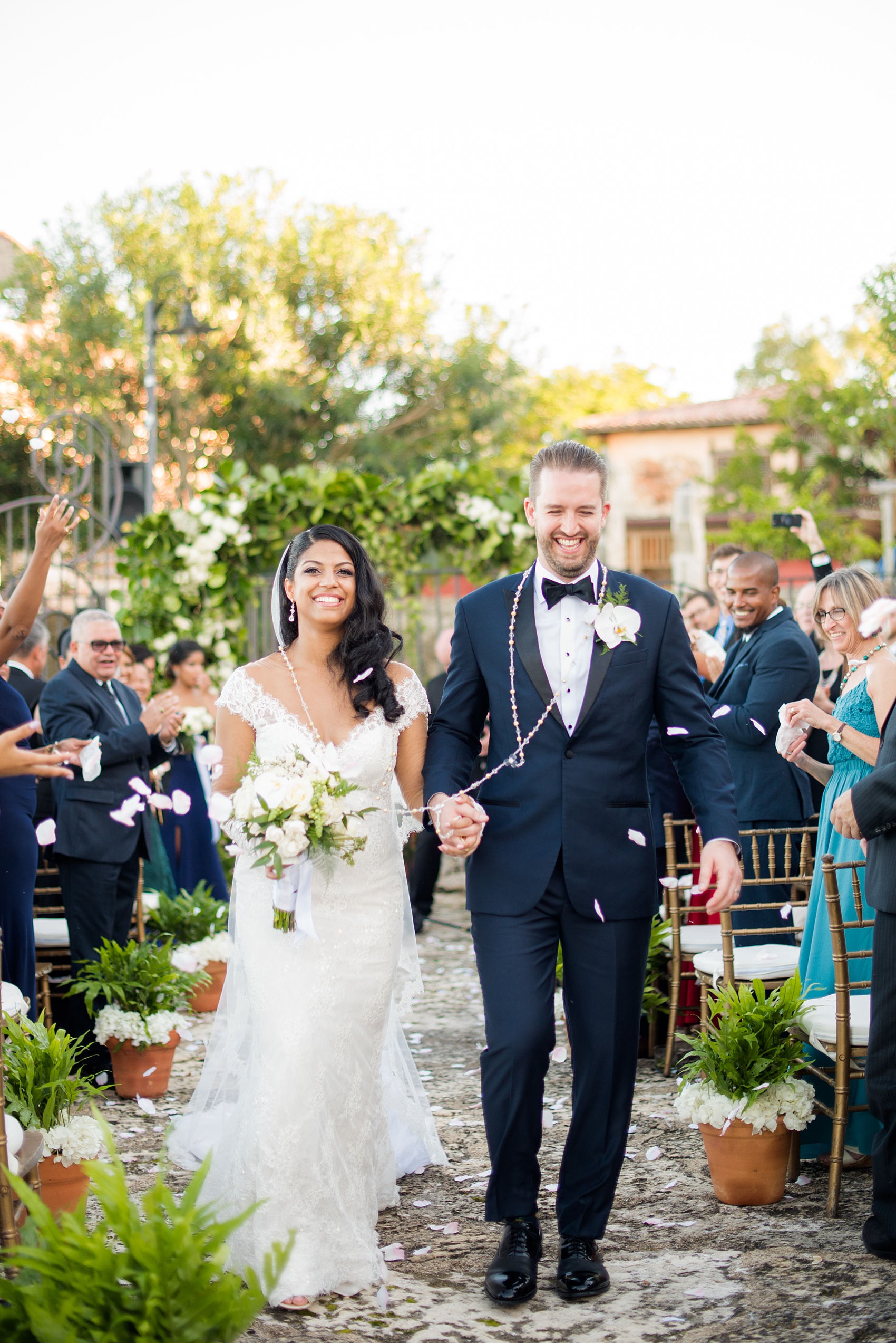 La Romana is an hour from Punta Cana and home to an incredible, all inclusive resort with beautiful Minitas beach and mountain view in the Dominican Republic. It’s a great location for a destination wedding, which these pictures of the outdoor ceremony, by Mikkel Paige Photography, prove. Click through for more Casa de Campo wedding photography and ideas! Planning by @theeventeur. #GettingReady #destinationwedding #mikkelpaige #outdoorceremony