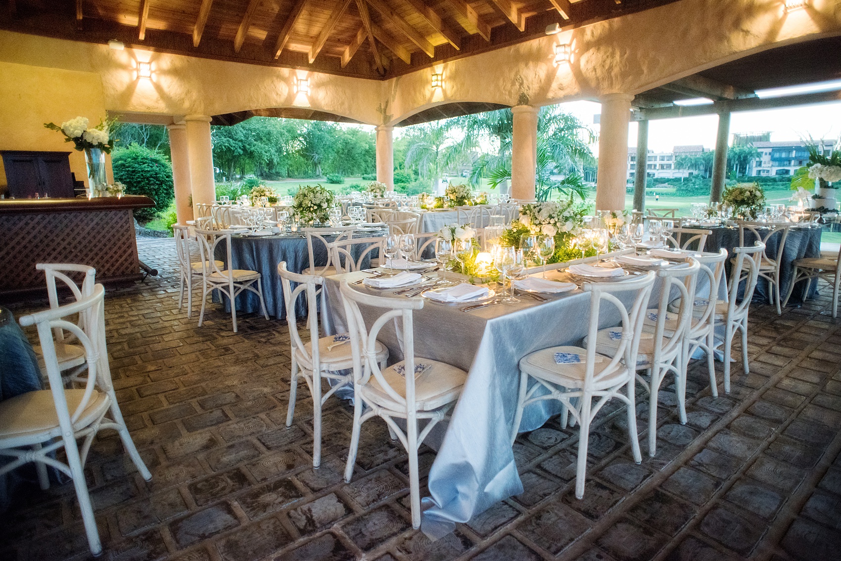 Casa de Campo in the Dominican Republic is a great location for a destination wedding. It’s in La Romana, an hour from Punta Cana, and is an all inclusive resort with Minitas beach and mountains view. It’s a beautiful venue, evidenced by these pictures by destination wedding photographer, Mikkel Paige Photography. Click through for more blue + white ceremony and reception ideas! Planning by @theeventeur. #mikkelpaige #bluewedding #dominicanrepublicwedidng #destinationweddingphotographer