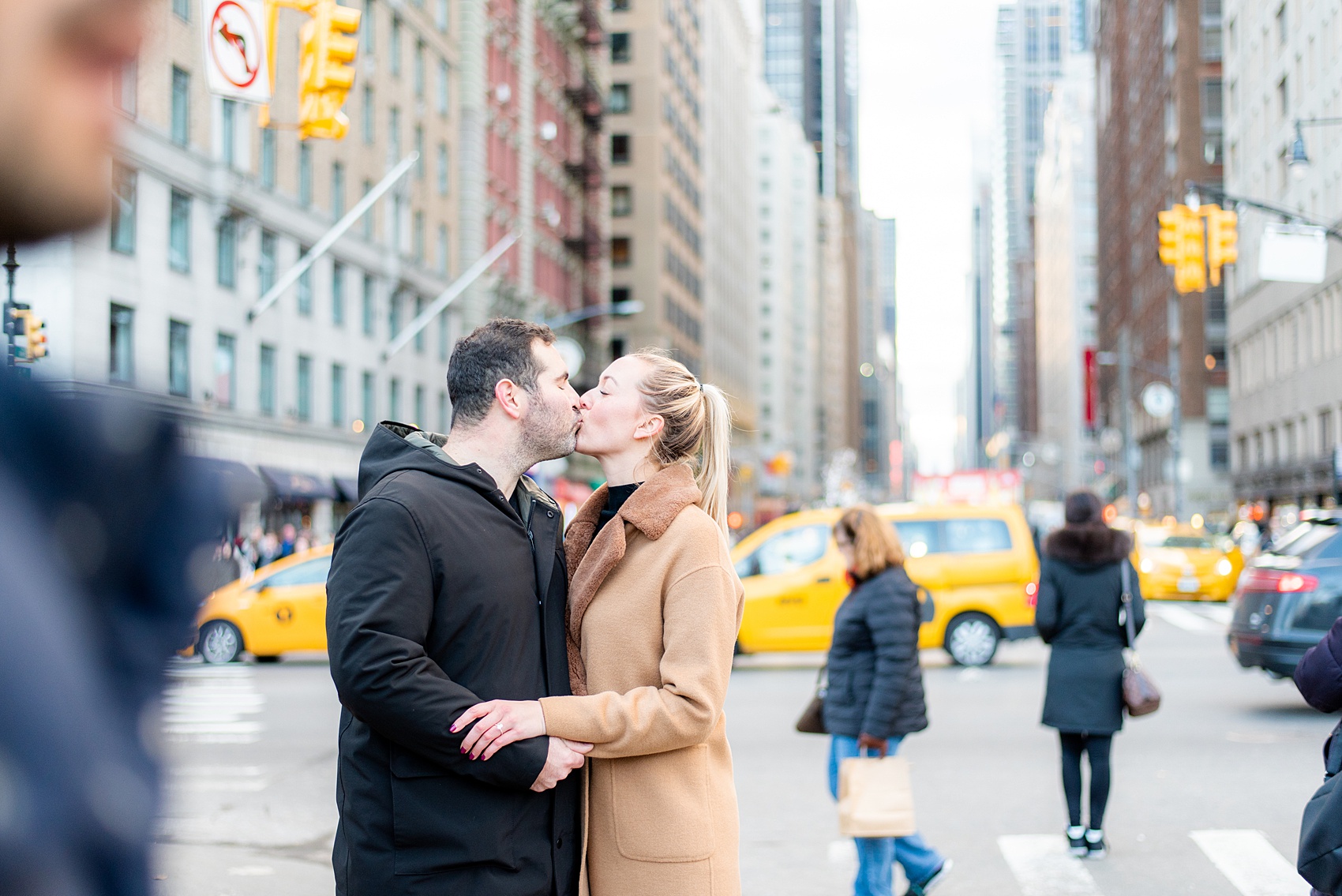 NYC proposal ideas in Central Park with photography by New York City marriage proposal photographer, Mikkel Paige Photography. Of all the cities in the world so many people dream of getting engaged in iconic, beautiful NY. Manhattan is wonderful whether winter, spring, summer, or fall and we're seasoned pros at capturing your moment. Christmas time is magic, Valentine's Day romantic and everyday between can be made memorable! Click through for more grand ideas! #MikkelPaige #NYCproposal #marryme