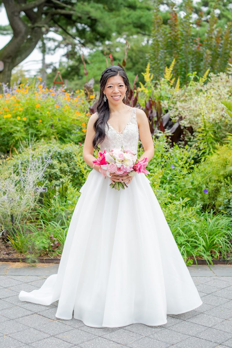 New York Botanical Garden wedding photos by Mikkel Paige Photography. After the couple's engagement photoshoot in Manhattan I was so excited for their fall wedding near the Conservatory at the Terrace Room, at this NYC venue. The bride wore a beaded ballgown dress with half up hair do. #bridestyle #mikkelpaige #nybg #newyorkbotanicalgardenwedding #asianbride #NYBotanicalGarden #Bronxwedding