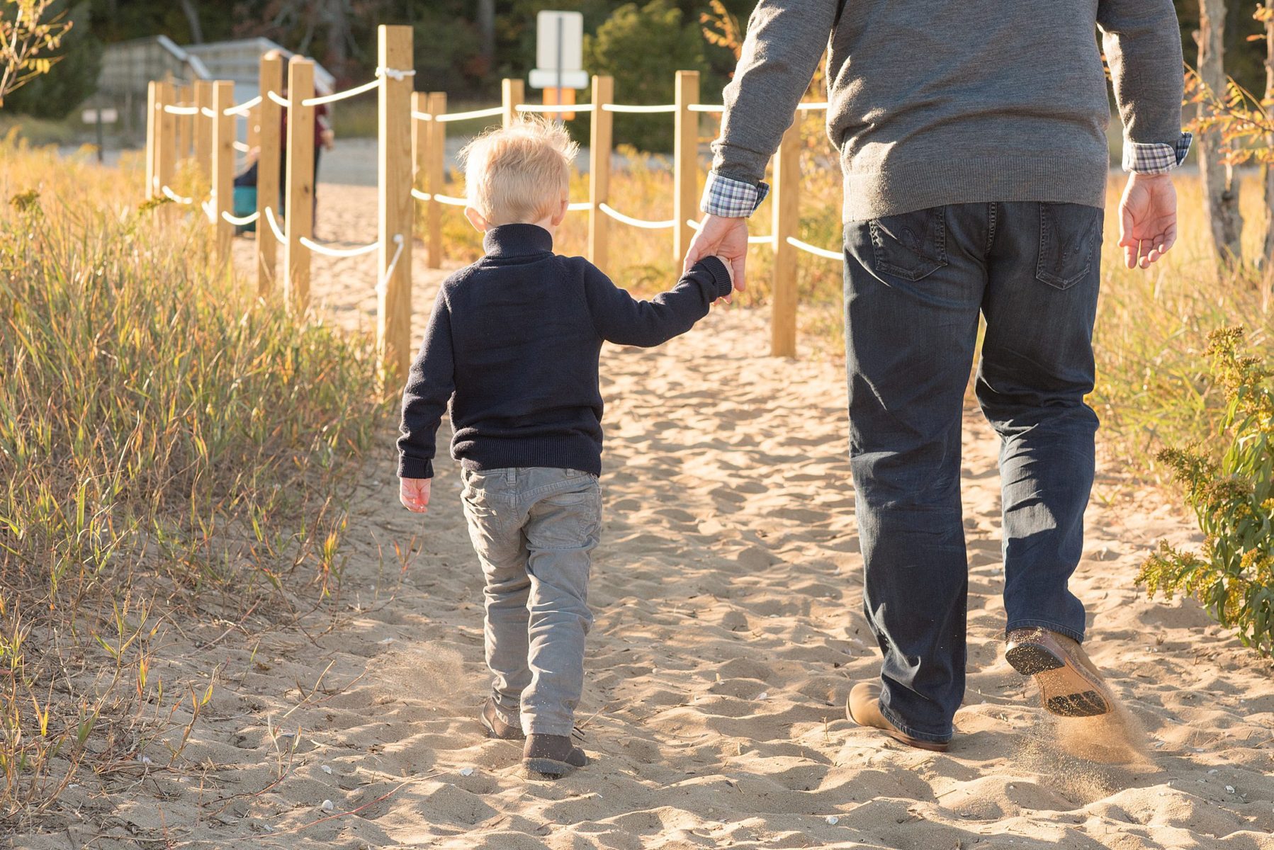Family photographer in Raleigh, North Carolina and Fort Lauderdale. Photos by Mikkel Paige Photography. #fortlauderdalefamilyphotographer #familyphotos #raleighfamilyphotographer