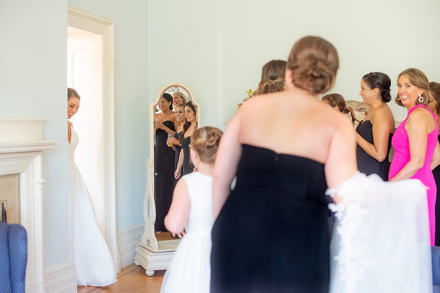 Photos by Mikkel Paige Photography at Waveny House wedding venue in New Canaan, Connecticut. This beautiful venue has an outdoor garden for the ceremony and indoor historic home for the reception. The bride got ready in the main house with her mother and bridesmaids. #mikkelpaige #wavenyhouse #wavenyhousewedding #connecticutweddingvenue #connecticutweddingphotographer #gettingready