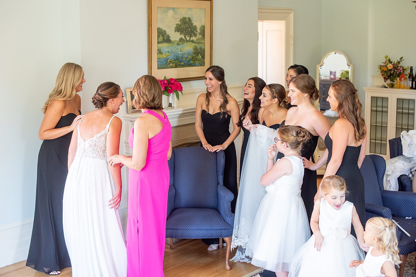 Photos by Mikkel Paige Photography at Waveny House wedding venue in New Canaan, Connecticut. This beautiful venue has an outdoor garden for the ceremony and indoor historic home for the reception. The bride got ready in the main house with her mother and bridesmaids. #mikkelpaige #wavenyhouse #wavenyhousewedding #connecticutweddingvenue #connecticutweddingphotographer #gettingready