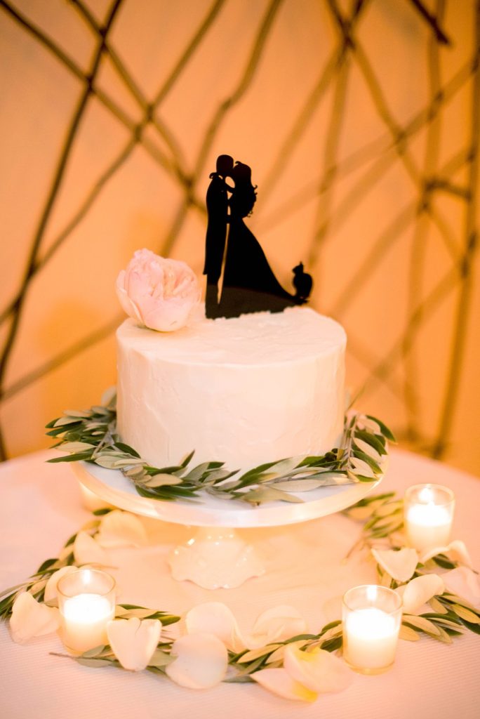 Estancia La Jolla wedding photos of the cake with destination photographer Mikkel Paige Photography.