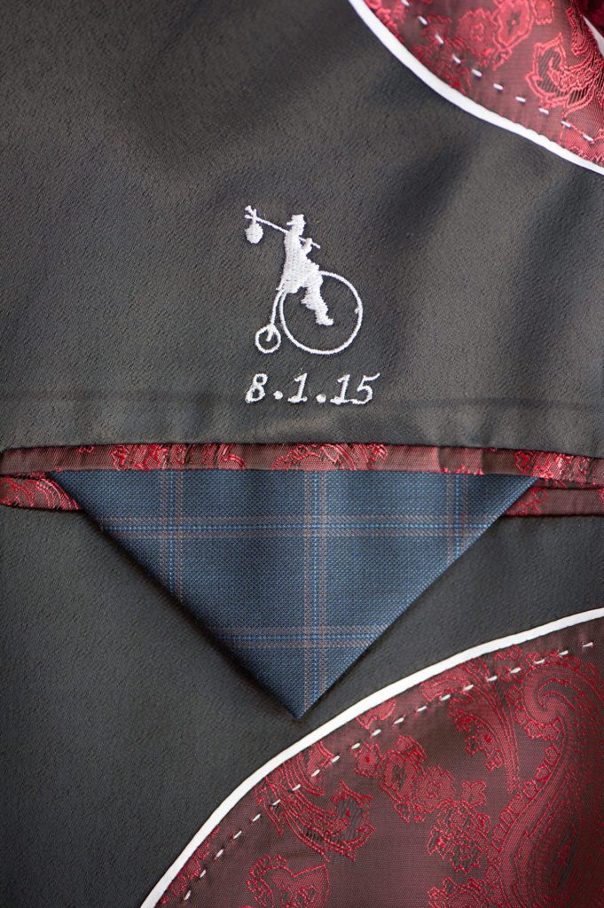 501 Union wedding with a same sex couple by Mikkel Paige Photography. One of the brides wore a custom Bindle and Keep suit.