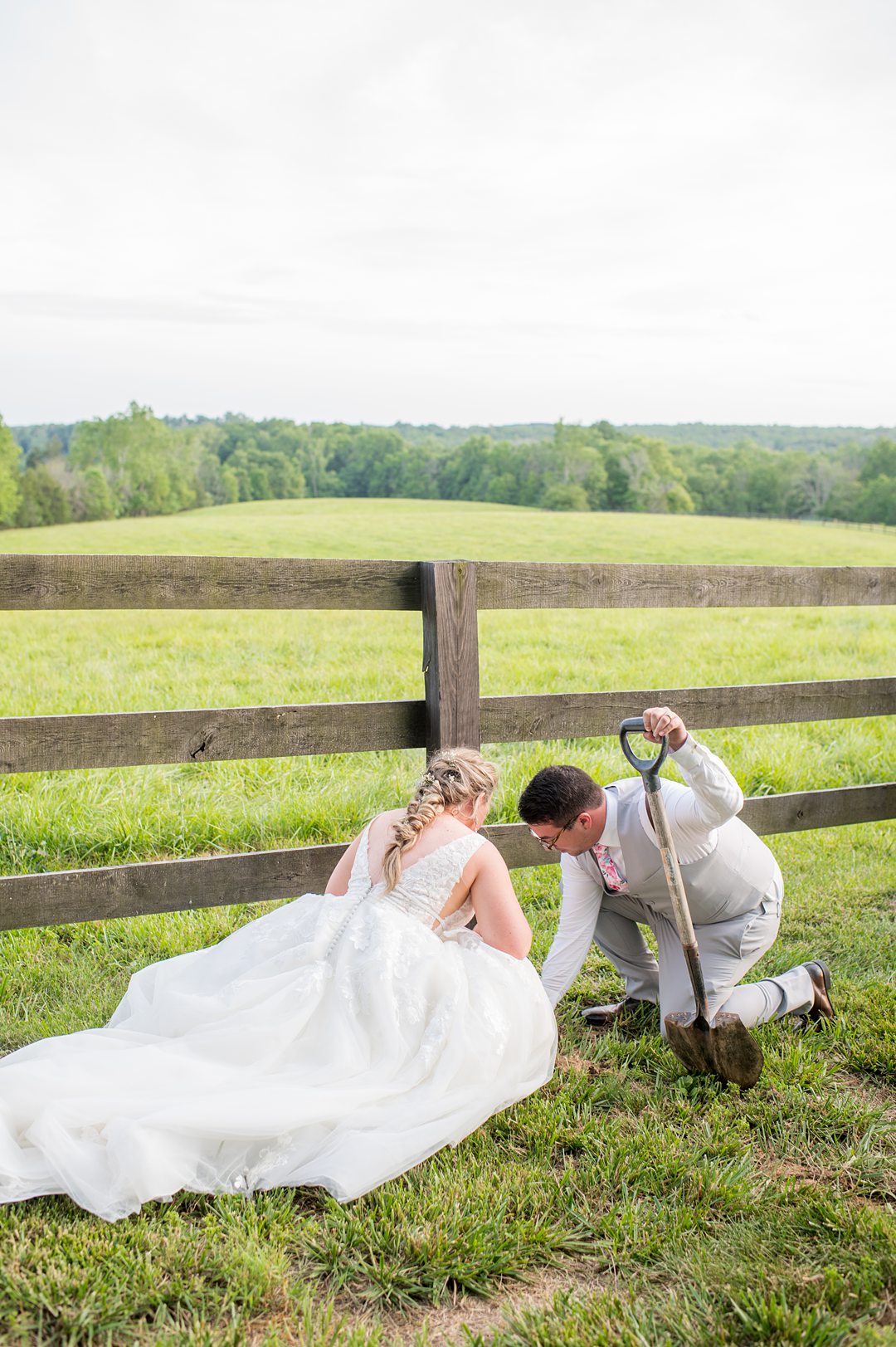 Burying the bourbon is a southern tradition this bride and groom did for their wedding in Charlottesville, VA at the Lodge at Mount Ida Farm. Photos by Mikkel Paige Photography. #mikkelpaige #charlottesvillewedding #mountidafarm