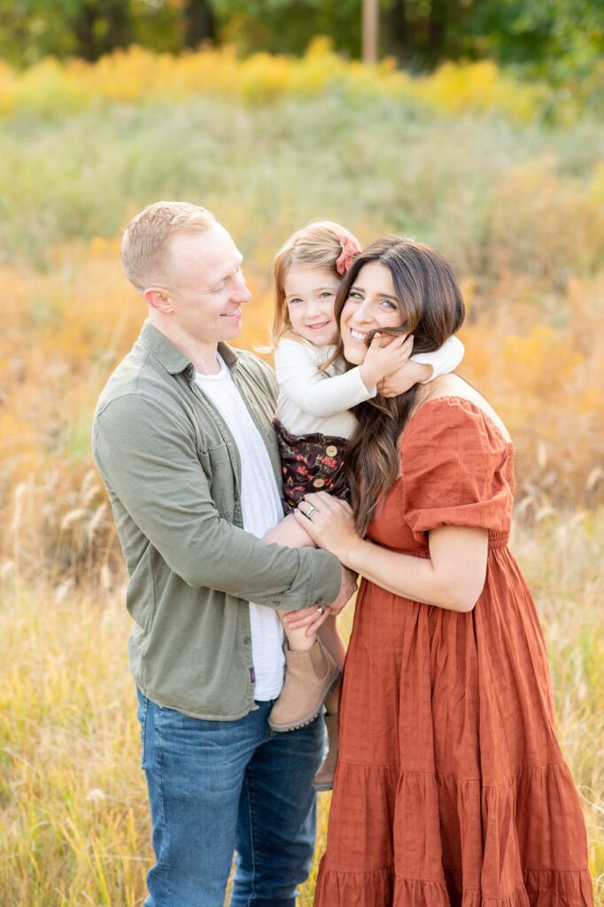 Fall photo session with a family at NCMA in Raleigh, NC. Images by Mikkel Paige Photography.