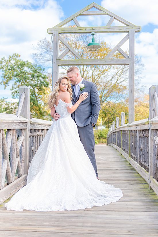 Spring Lake wedding photos in New Jersey, with a stop at Divine Park with the bride and groom. Images by Mikkel Paige Photography.